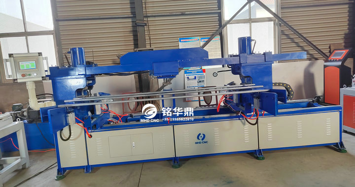 scaffolding flattening and punching machine.jpg